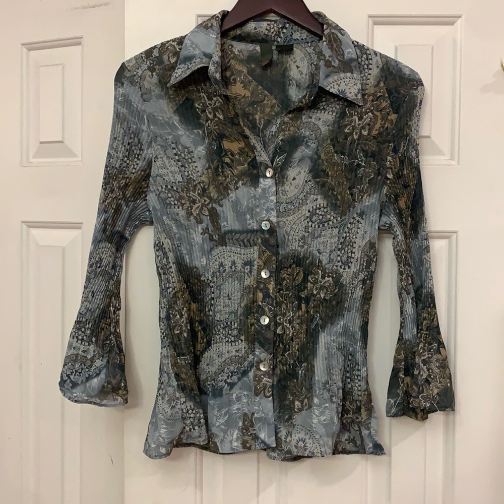 😍 2/$29 SERE NADE New York button front blouse pretty sleeves L